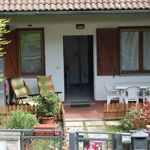 la-casina-delle-viole.it-tuscanyhotel.com/